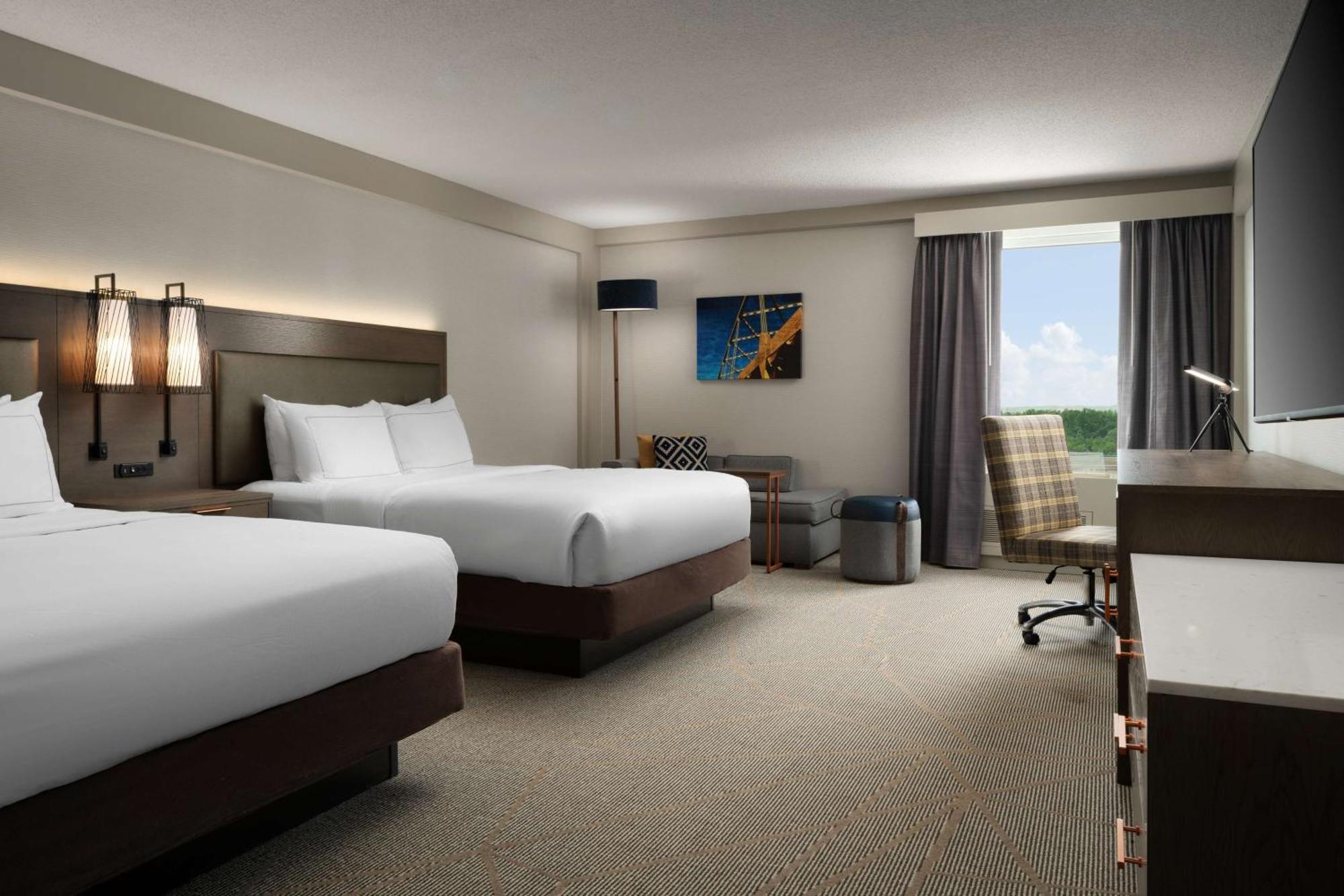 Doubletree By Hilton Pittsburgh Airport Hotel Moon Township Exterior foto